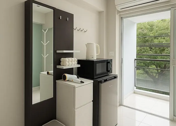 Appartement Minimal 5 Mins To Mrt Suthisarn Bangkok